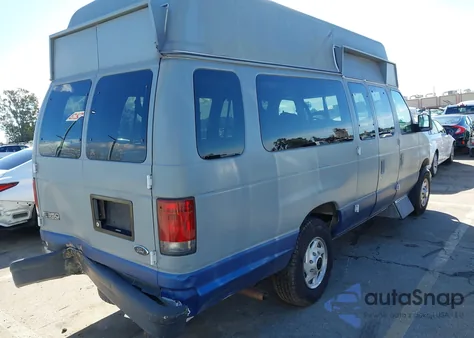 2003 Ford E-350 Super Duty Commercial/Recreational z USA, uszkodzony, nr VIN 1FTSS34L43HA61947